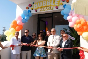 Bubble House Okul Kostüm Dünyası Hizmete Girdi