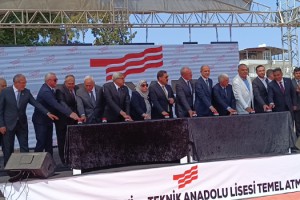 Fuat Tosyalı Mesleki ve Teknik Anadolu Lisesi'nin temeli törenle atıldı.